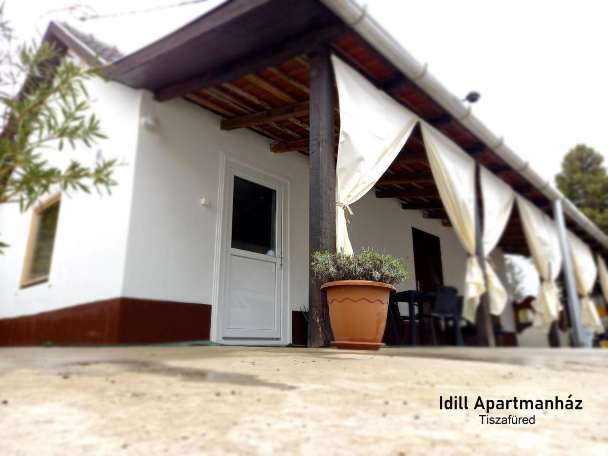 Idill Apartmanház B&B Tiszafüred Esterno foto