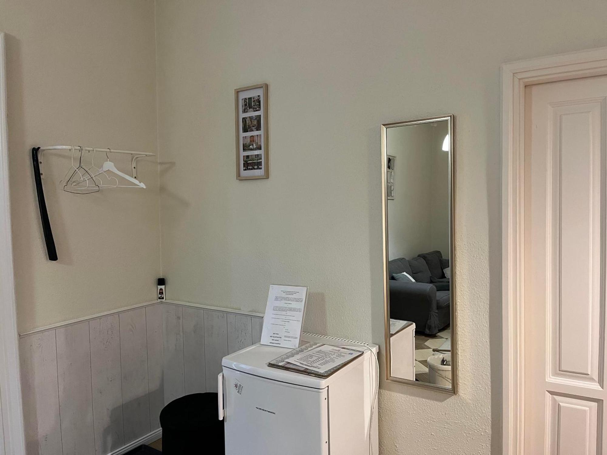 Idill Apartmanház B&B Tiszafüred Esterno foto