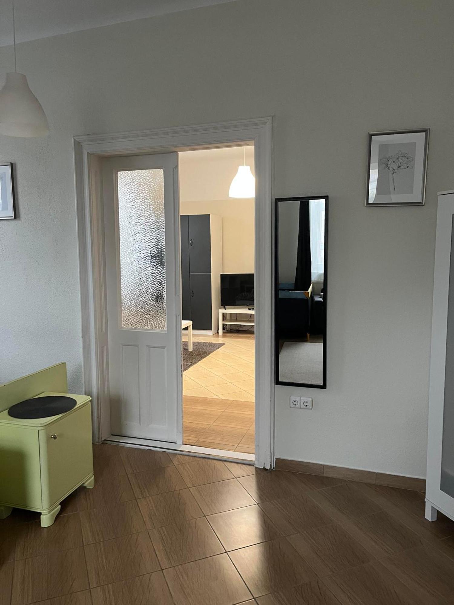 Idill Apartmanház B&B Tiszafüred Esterno foto